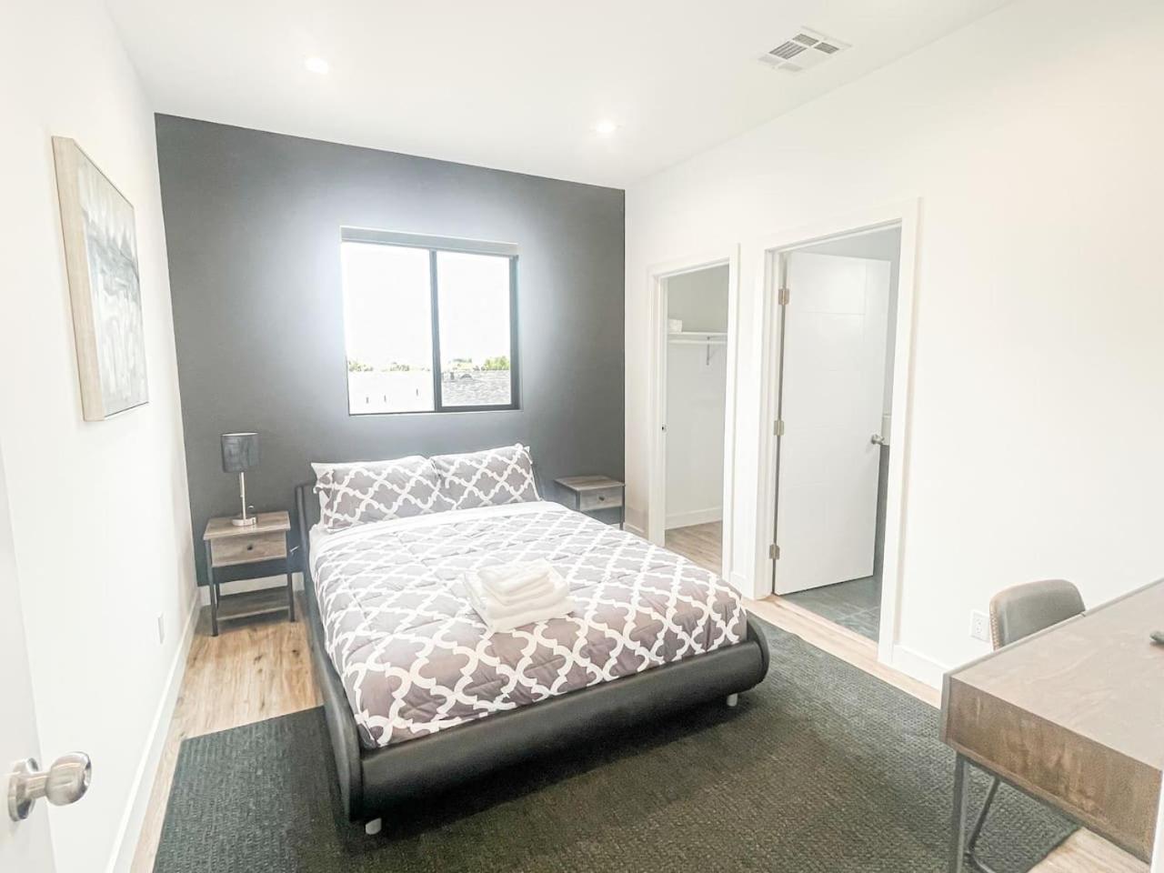 Chic 4br Multi-level Near K-town - Cl2 - Cul Los Angeles